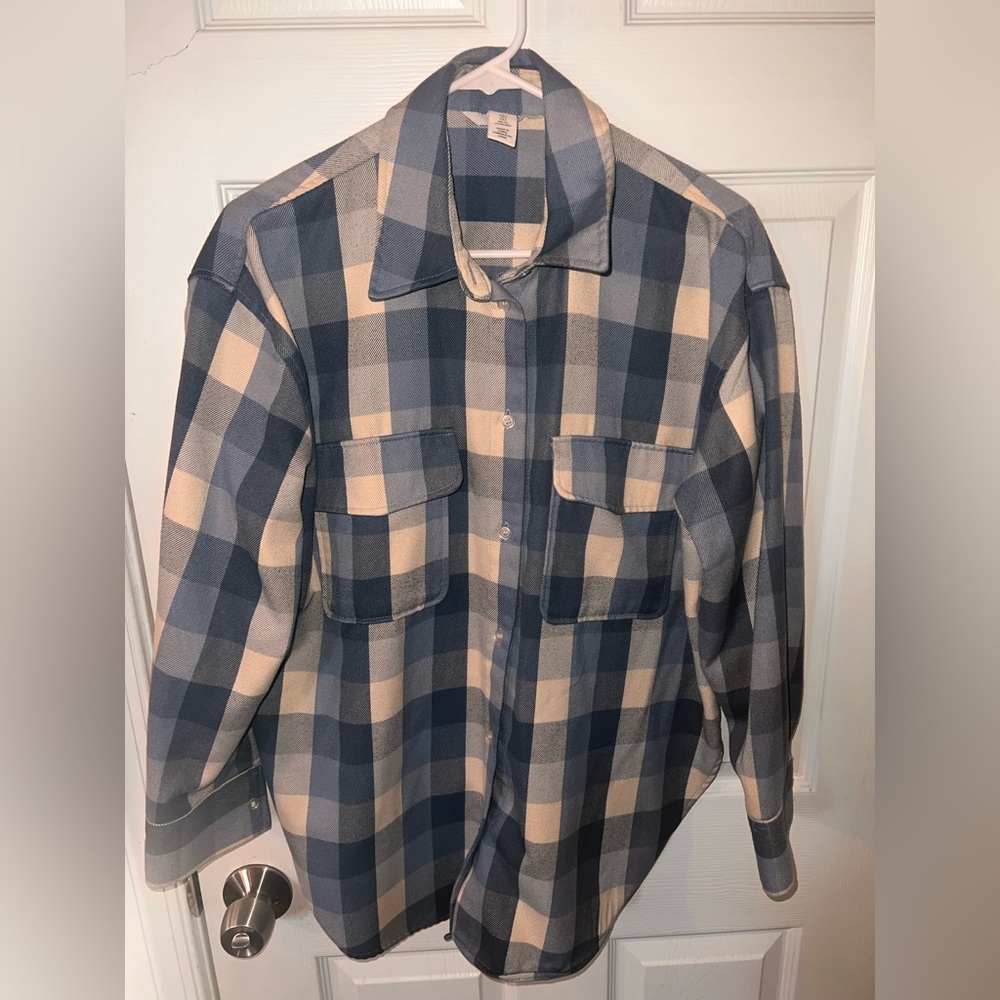 HM lightweight blue plaid shacket